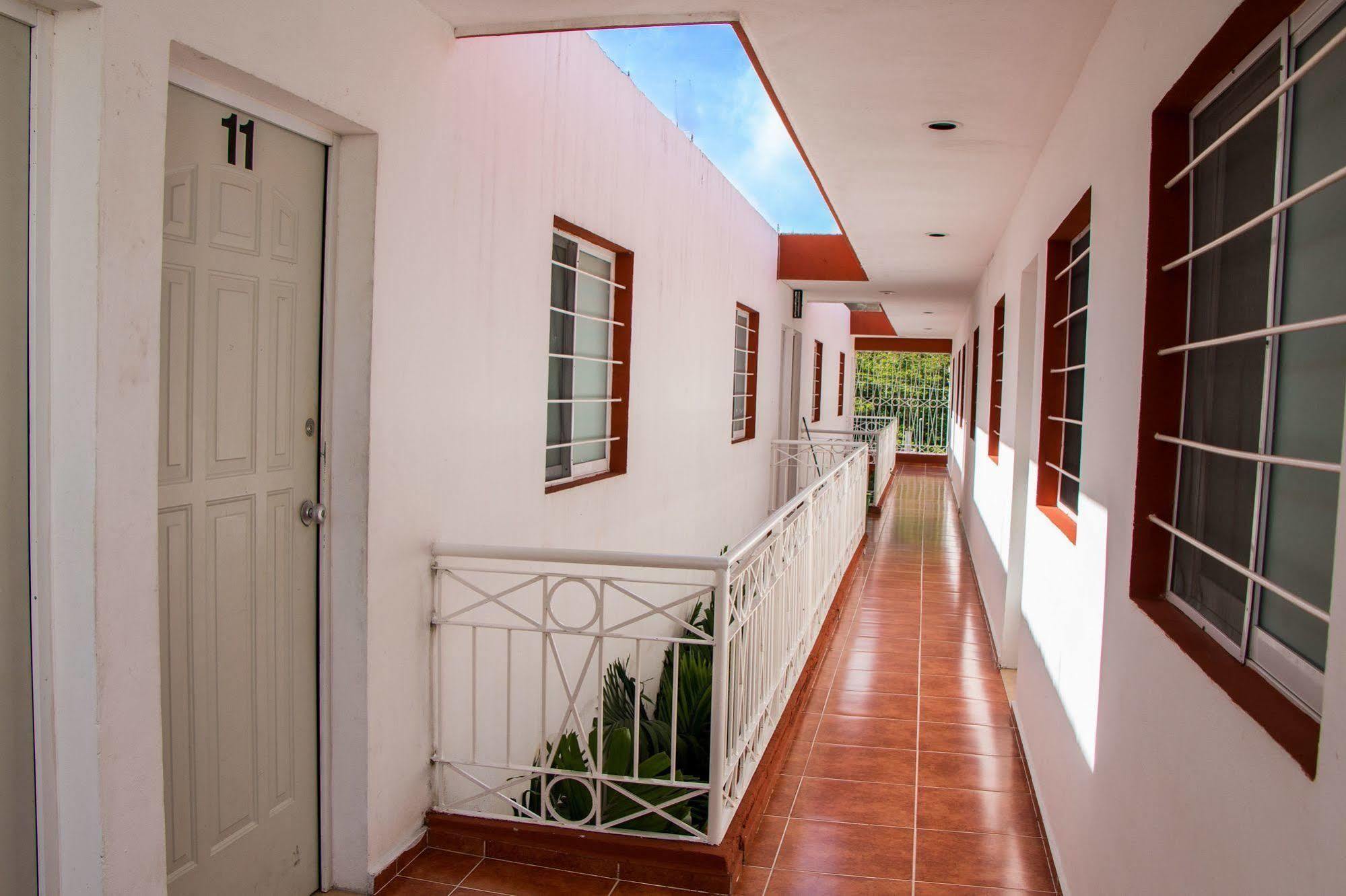 Gayser Apartamentos Valladolid  Exteriör bild