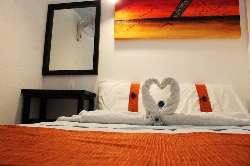 Gayser Apartamentos Valladolid  Exteriör bild